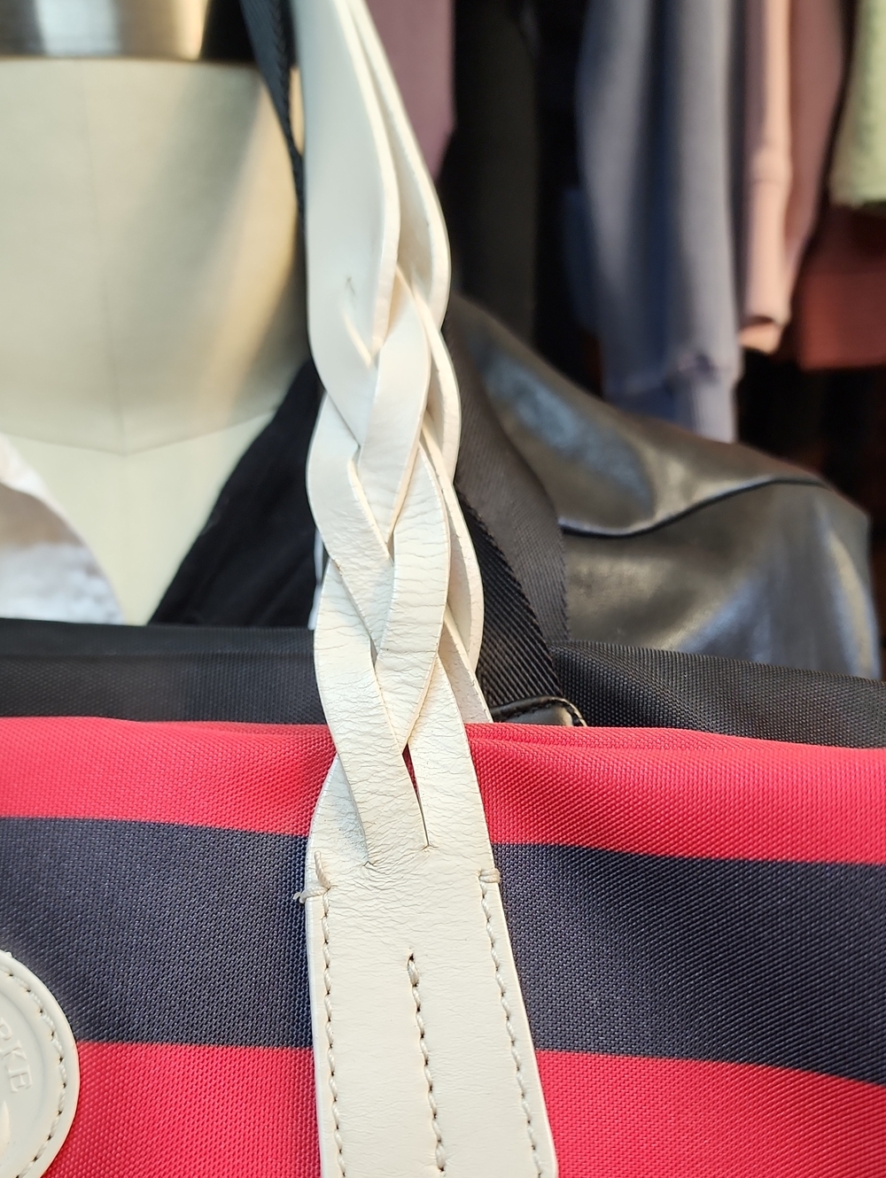 Dooney & Bourke Sullivan Shoppers Tote - Picture 5 of 10